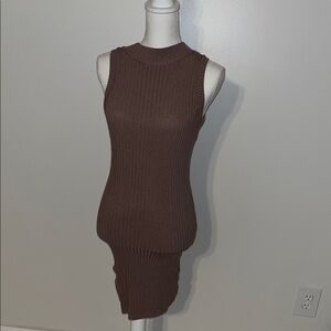 Purple Sleeveless Midi Dress